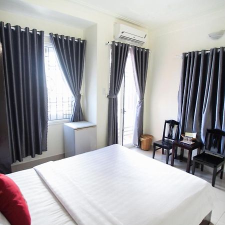 Hoang Trieu Hotel Hue Buitenkant foto
