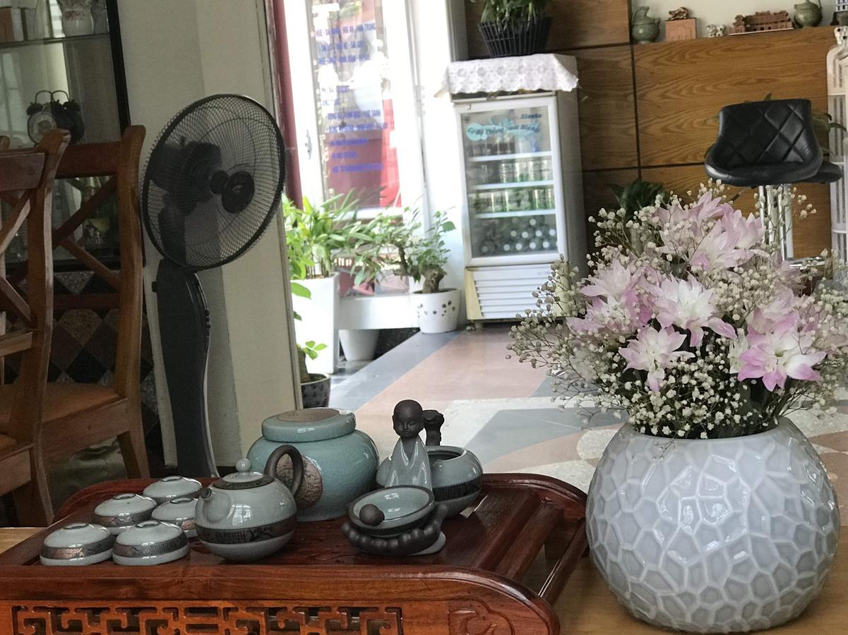 Hoang Trieu Hotel Hue Buitenkant foto