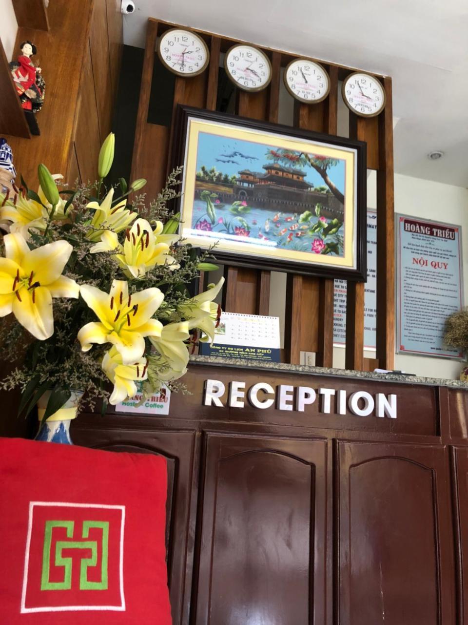 Hoang Trieu Hotel Hue Buitenkant foto